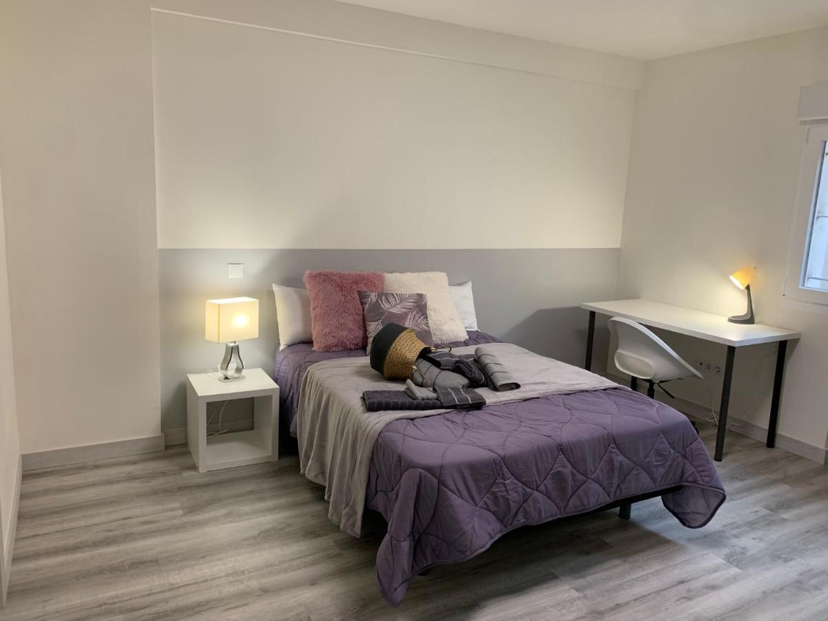 Mirrooms Oviedo Bagian luar foto