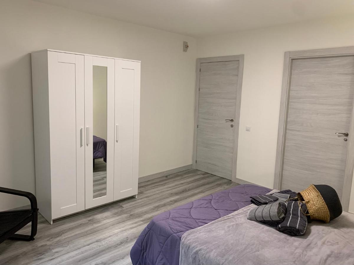 Mirrooms Oviedo Bagian luar foto